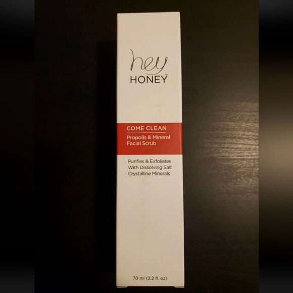 Hey Honey Come Clean Propolis & Sea Salt Mineral Facial Scrub Full Size 2.2 Fl - Picture 2 of 5